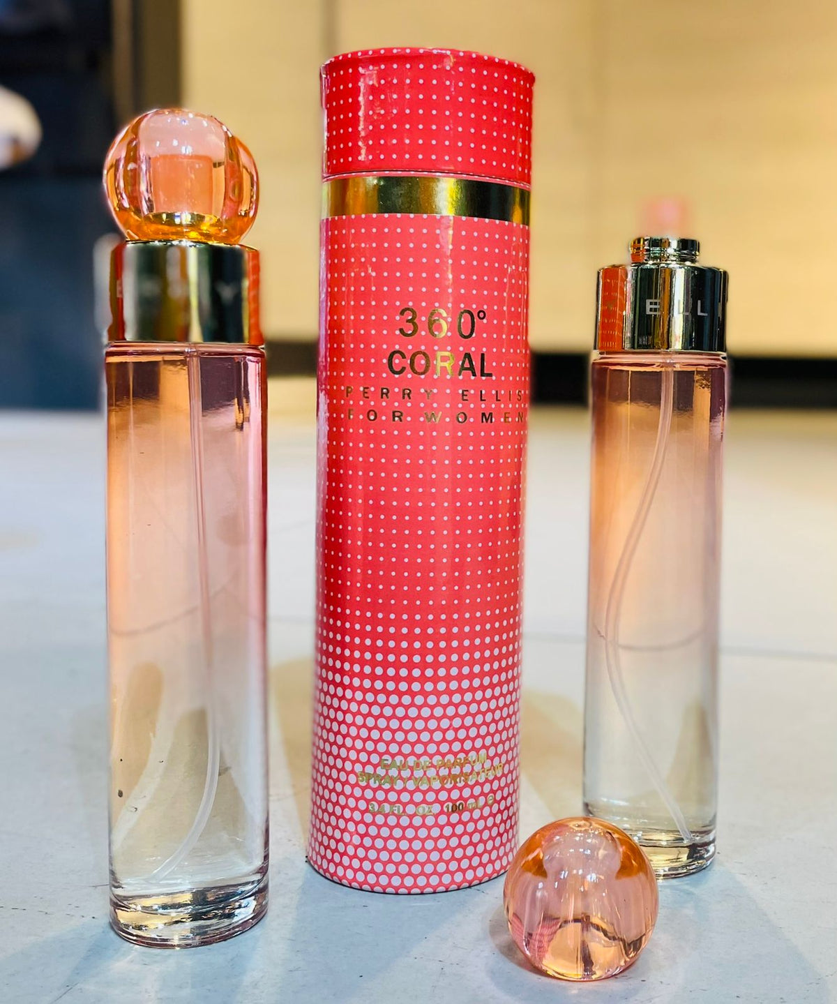 360° Coral de Perry Ellis