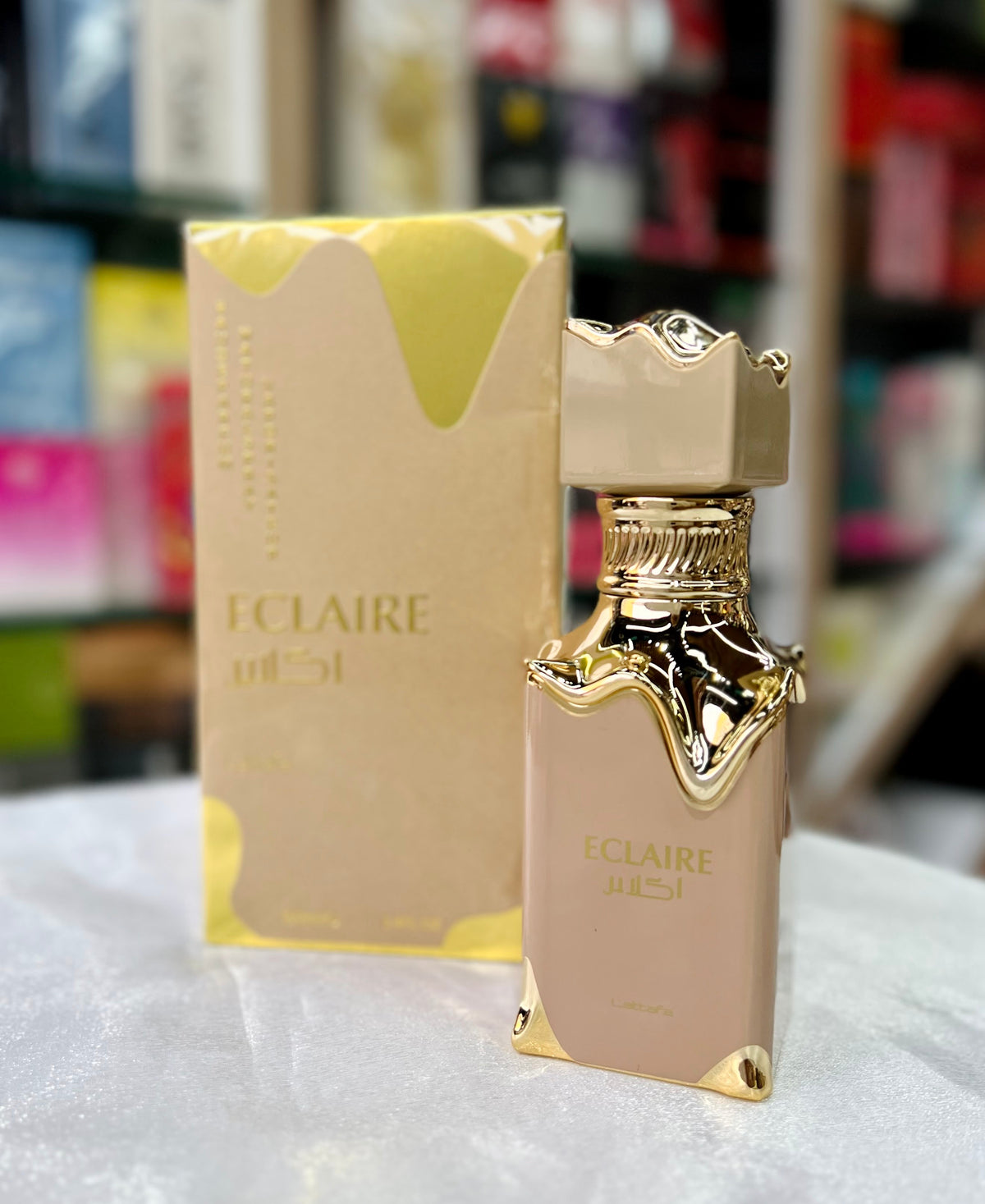 Eclaire de Lattafa Perfumes