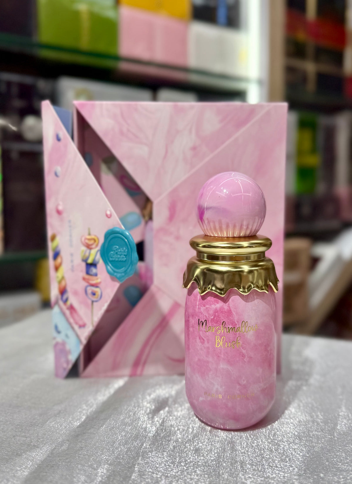 Marshmallow Blush de Paris Corner