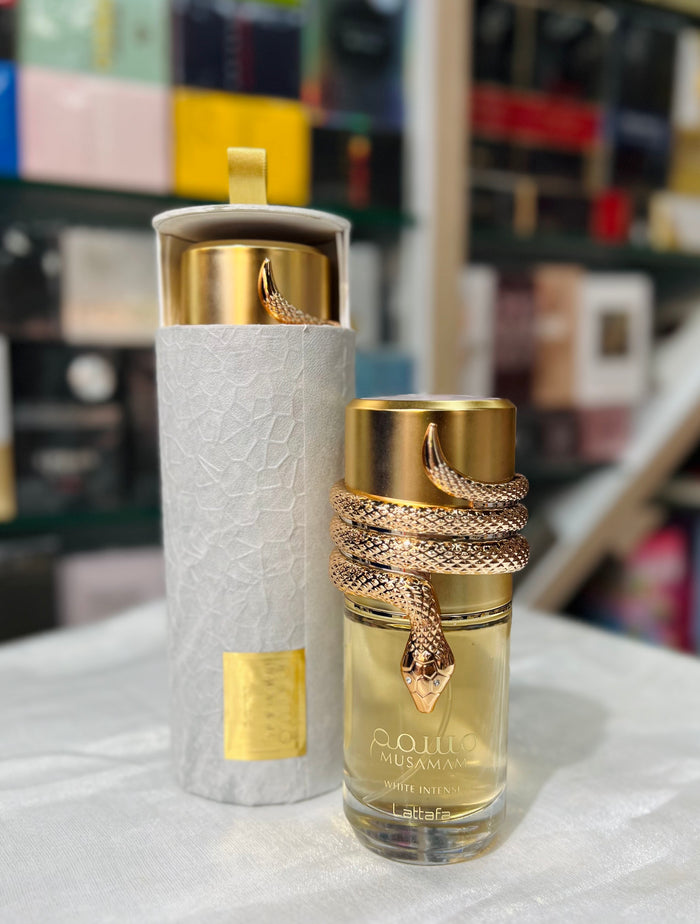 Musamam White Intense de Lattafa Perfumes