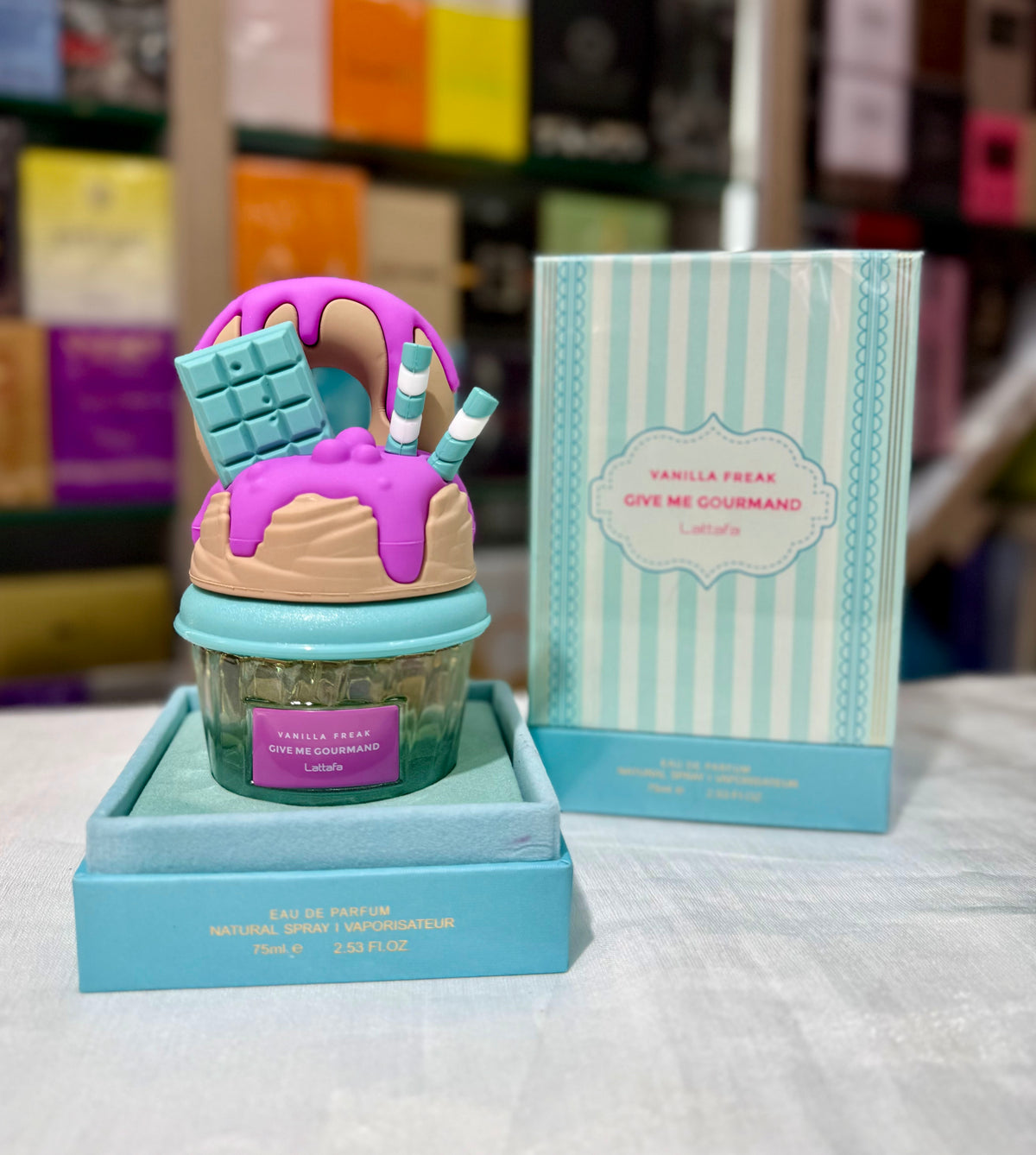 Vanilla Freak - Give Me Gourmand de Lattafa Perfumes